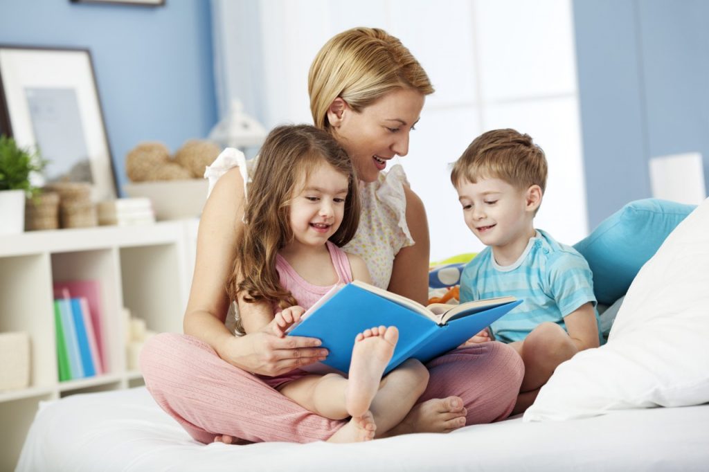 10 способов привить ребенку любовь к чтению книг